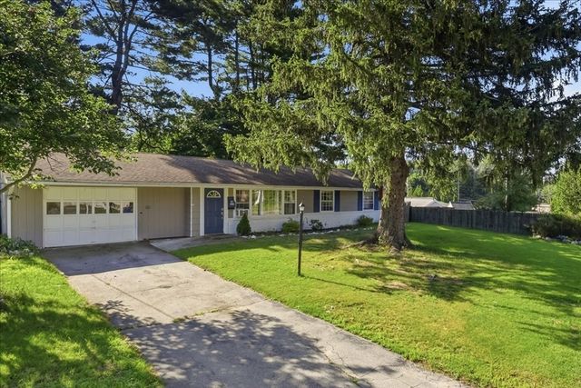 529 Howard St, Brockton, MA 02302