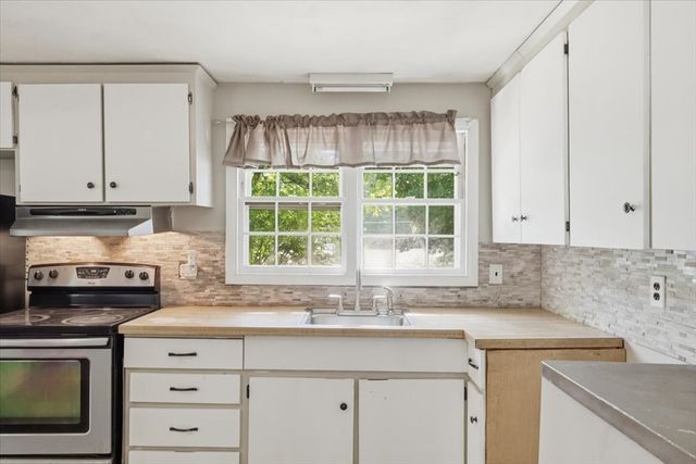 529 Howard St, Brockton, MA 02302