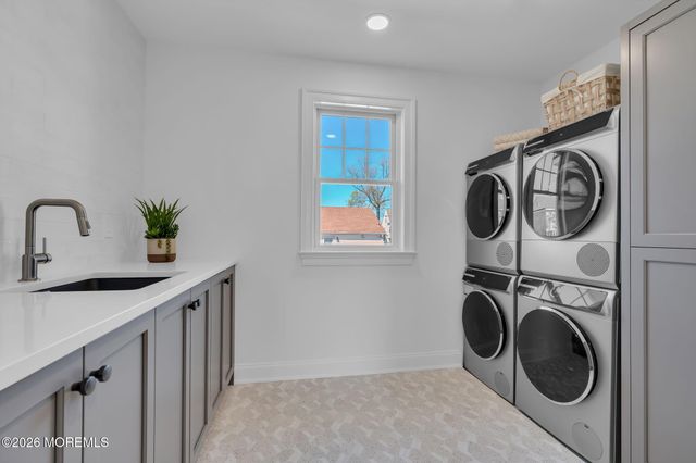 1130 Mohegan Road, Manasquan, NJ 08736