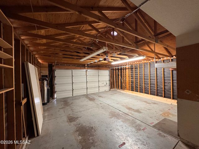 9946 E Leila Drive, Tucson, AZ 85730