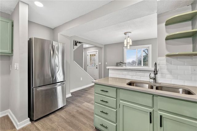 8324 Pershing Road, Raytown, MO 64138