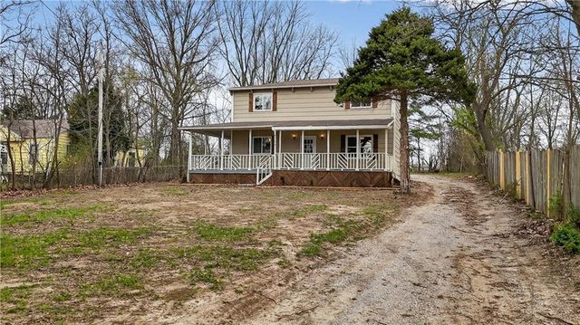 8324 Pershing Road, Raytown, MO 64138