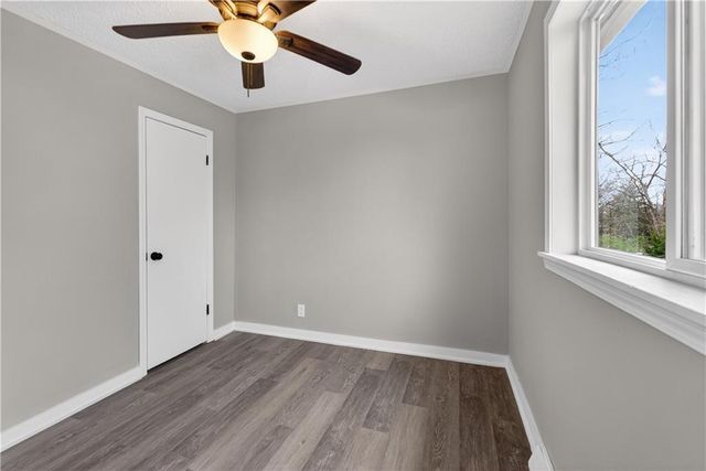 8324 Pershing Road, Raytown, MO 64138