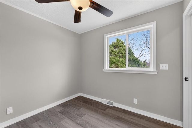 8324 Pershing Road, Raytown, MO 64138