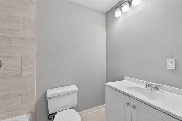 8324 Pershing Road, Raytown, MO 64138