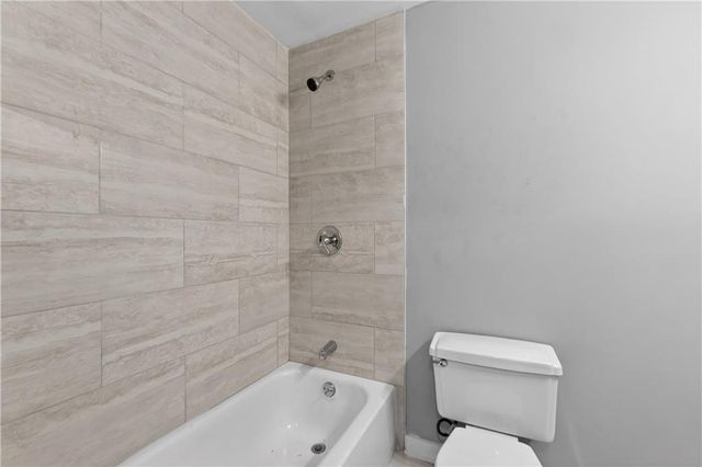 8324 Pershing Road, Raytown, MO 64138