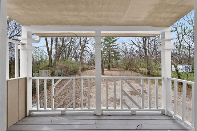 8324 Pershing Road, Raytown, MO 64138