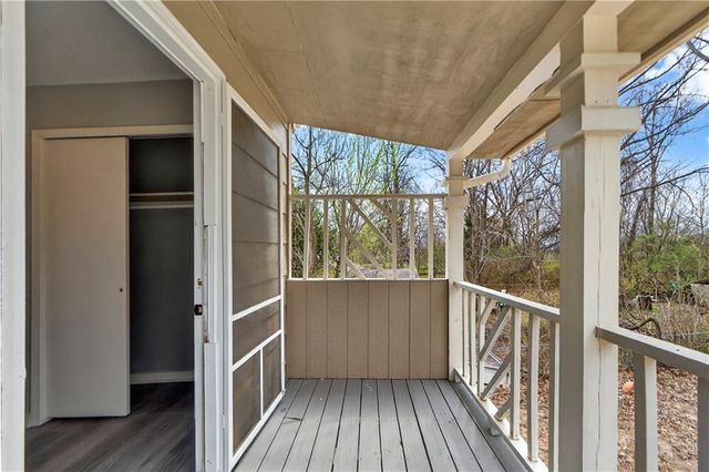 8324 Pershing Road, Raytown, MO 64138