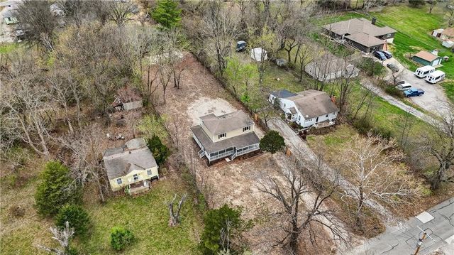 8324 Pershing Road, Raytown, MO 64138