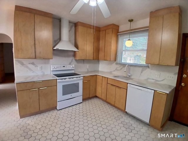 16 Church Street 1, East Haven, CT 06512