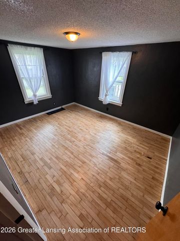 630 Julia Street, Lansing, MI 48910