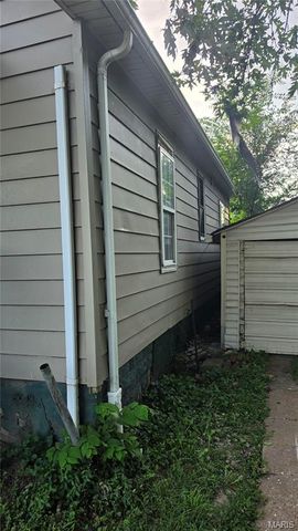 2029 Lee Avenue, Granite City, IL 62040