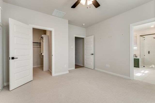 704 YELLOW WARBLER Way, Arlington, TX 76005