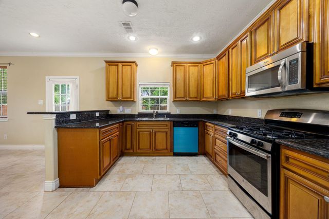 1727 Whispering Pine Court, Missouri City, TX 77489