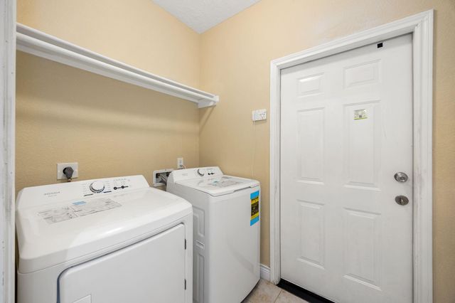 1727 Whispering Pine Court, Missouri City, TX 77489