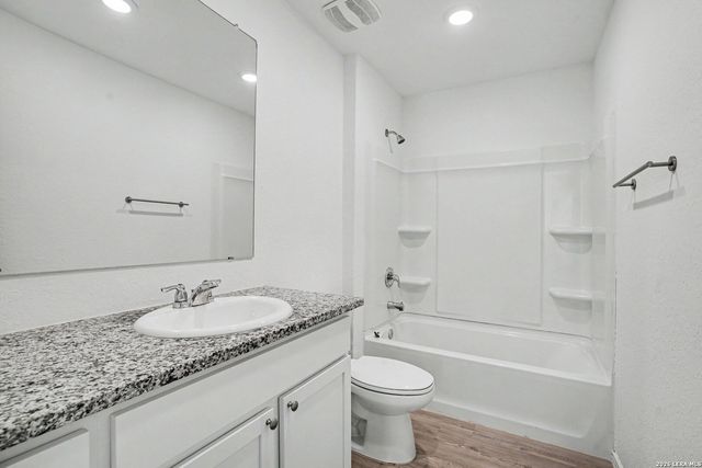 5427 DAPHNE PATH, San Antonio, TX 78253