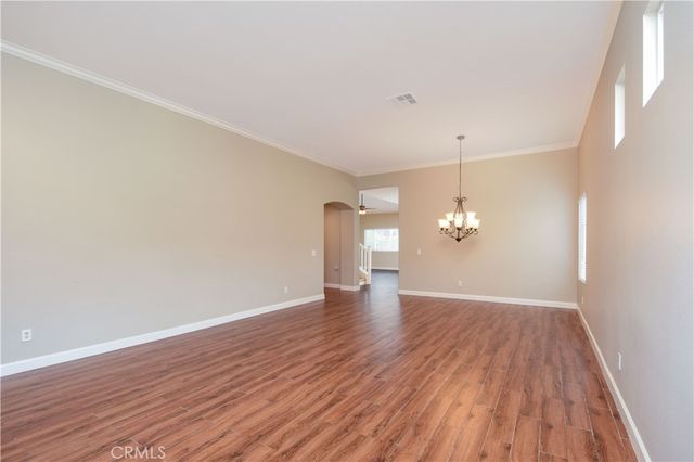 841 Shiraz, Hemet, CA 92545