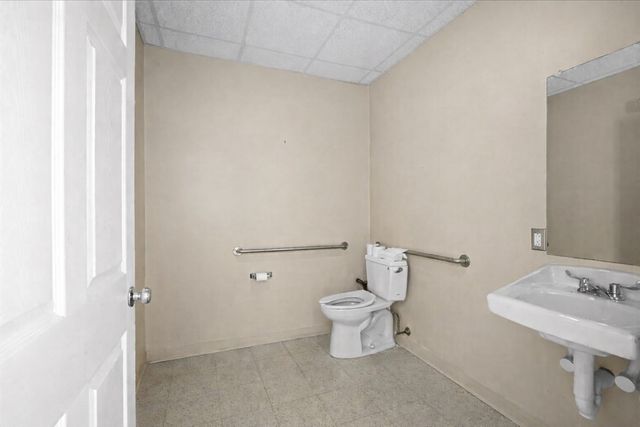 210 Main Street, Leicester, MA 01611