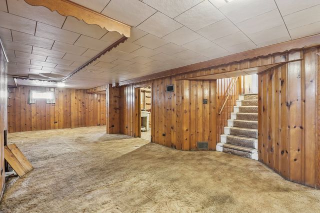 8828 Grand Avenue, River Grove, IL 60171