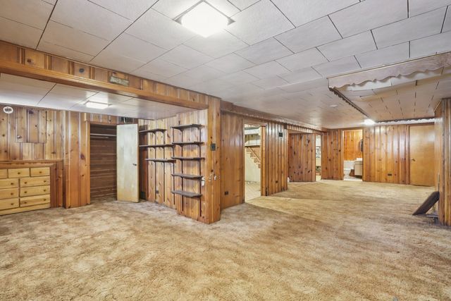 8828 Grand Avenue, River Grove, IL 60171