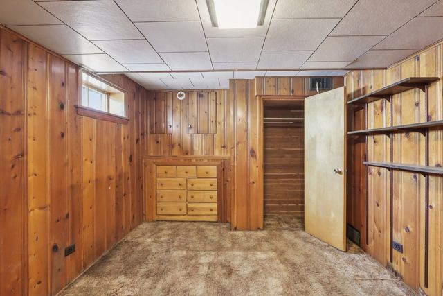 8828 Grand Avenue, River Grove, IL 60171