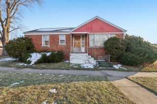 8828 Grand Avenue, River Grove, IL 60171