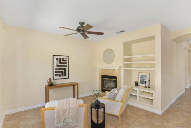 5001 Calle Arquero, Oceanside, CA 92057