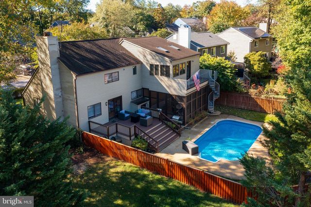 2 WINDWHISPER LN, Annapolis, MD 21403