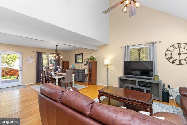 2 WINDWHISPER LN, Annapolis, MD 21403