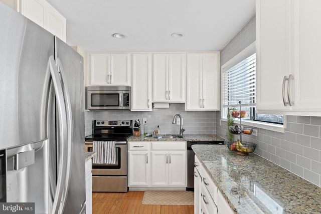2 WINDWHISPER LN, Annapolis, MD 21403
