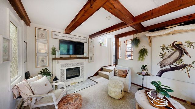 43 Bertine St, Bellingham, MA 02019