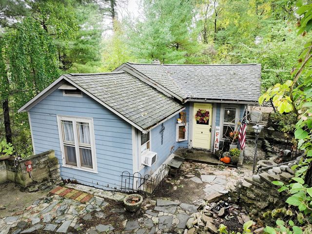 43 Bertine St, Bellingham, MA 02019