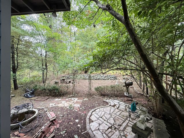 43 Bertine St, Bellingham, MA 02019