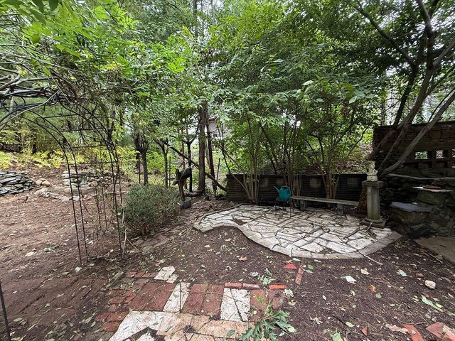 43 Bertine St, Bellingham, MA 02019