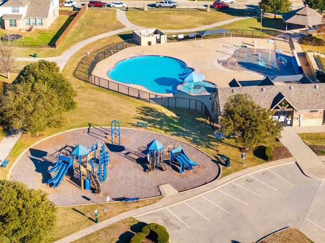 1104 Victory Bells Drive, Fort Worth, TX 76052