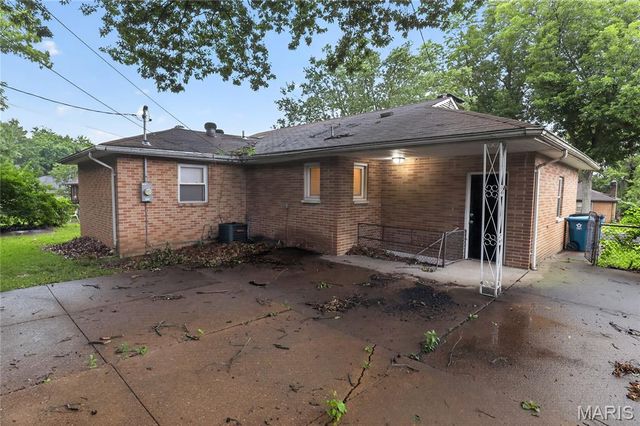 1048 Wylin Court, St Louis, MO 63135