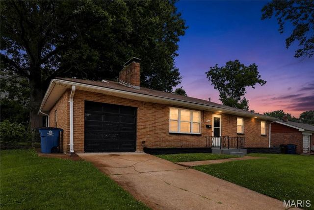 1048 Wylin Court, St Louis, MO 63135