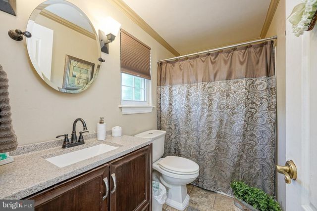 109 CHADDS FORD CT, Sewell, NJ 08080