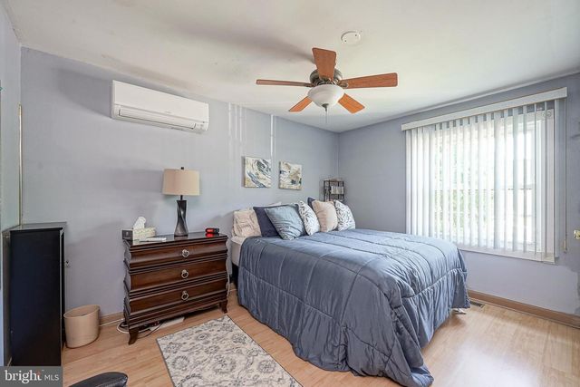 109 CHADDS FORD CT, Sewell, NJ 08080