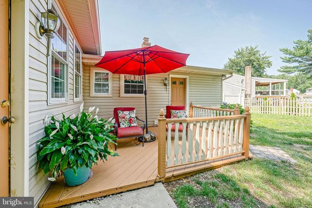 109 CHADDS FORD CT, Sewell, NJ 08080