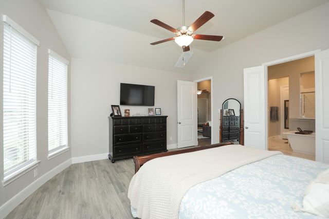 23302 Rosen Mill Drive, Richmond, TX 77469