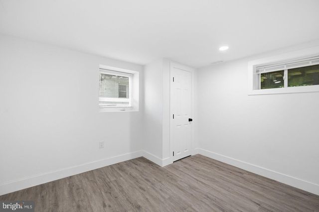 7001 ASPEN AVE, Takoma Park, MD 20912