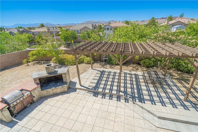 2606 Tuscany Court, Palmdale, CA 93550