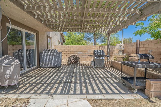 2606 Tuscany Court, Palmdale, CA 93550