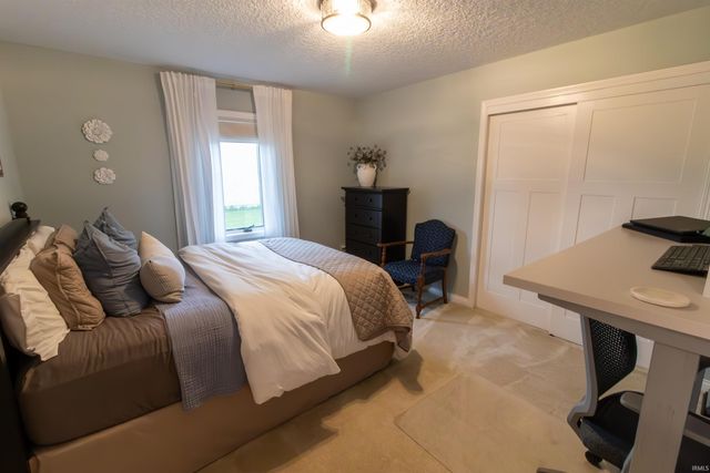 3071 W 600 North, Huntington, IN 46750