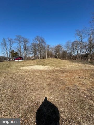 2201 BEAR RUN RD, Taneytown, MD 21787