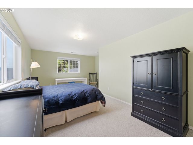 15340 Sw LEXINGTON Ln, Beaverton, OR 97007