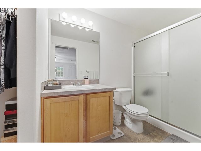 15340 Sw LEXINGTON Ln, Beaverton, OR 97007