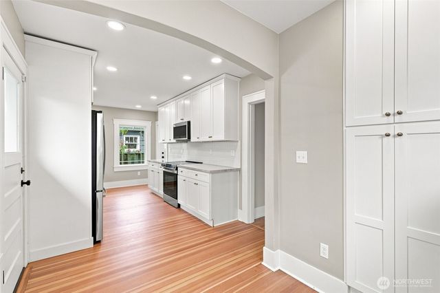 616 N Steele Street, Tacoma, WA 98406