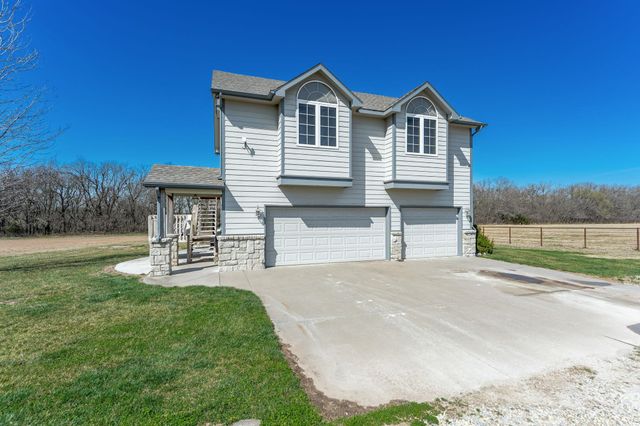 656 E 110th Ave N, Peck, KS 67120